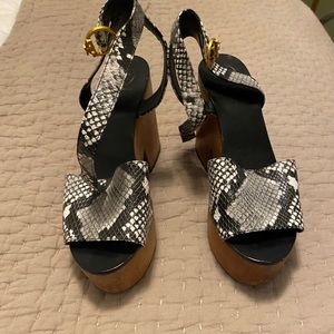 Wood & Snakeskin Tory Burch sandals